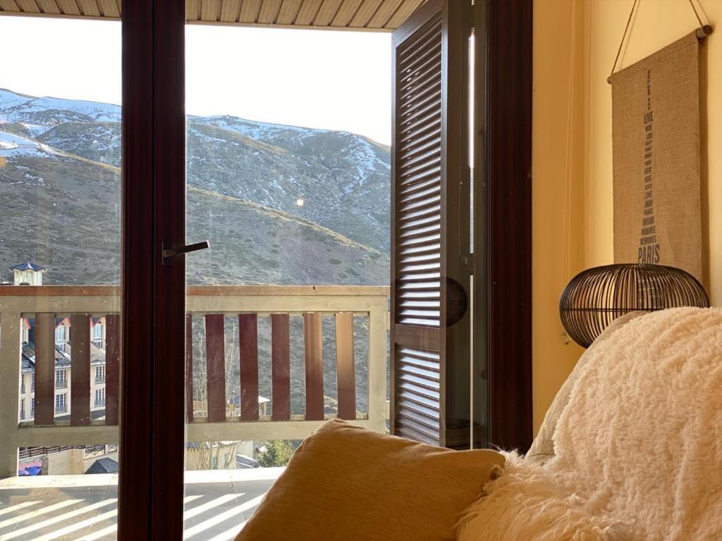 Atico Con Vistas Increibles A Pie De Pista Y Garaje Incluido Apartment Сиера Невада Екстериор снимка